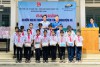 Tặng 100 suất quà cho các em học sinh Trường Tiểu học và Trung học cơ sở Vĩnh Thuận, xã Vĩnh Thuận