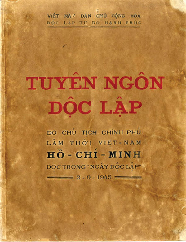 Ngày 2/9/1945, Hồ Chủ tịch đọc Tuyên ngôn độc lập, khai sinh nước Việt Nam Dân chủ Cộng hòa. Ảnh: Tư liệu